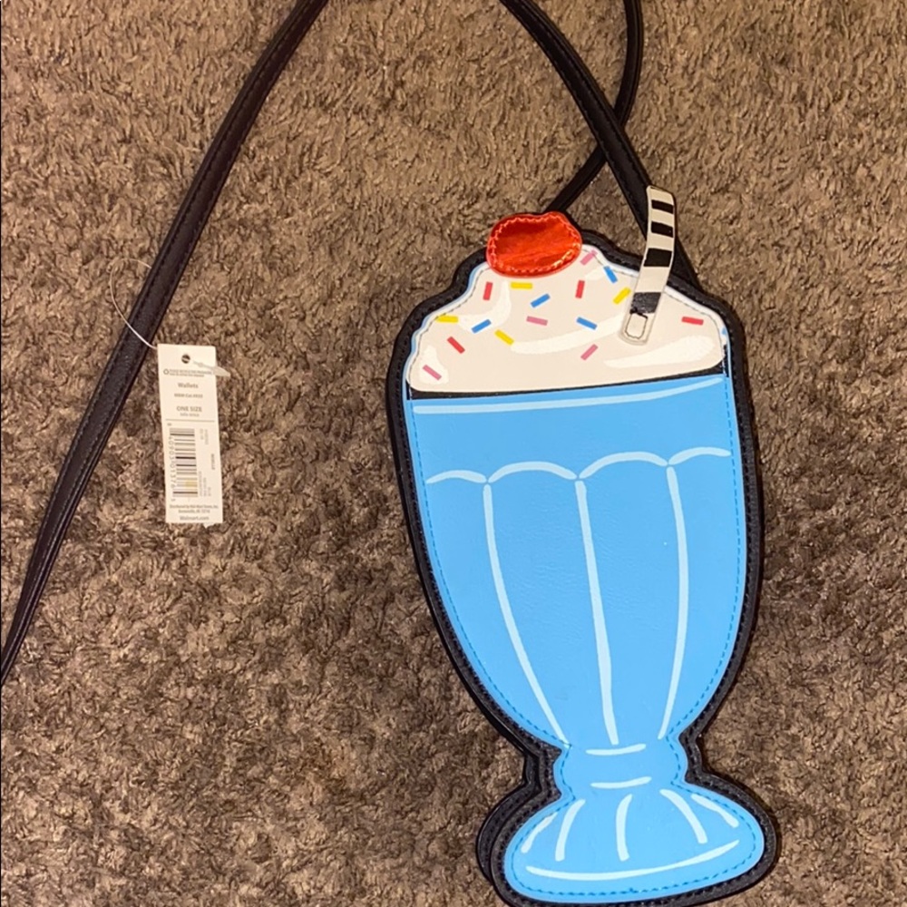 Crossbody purse